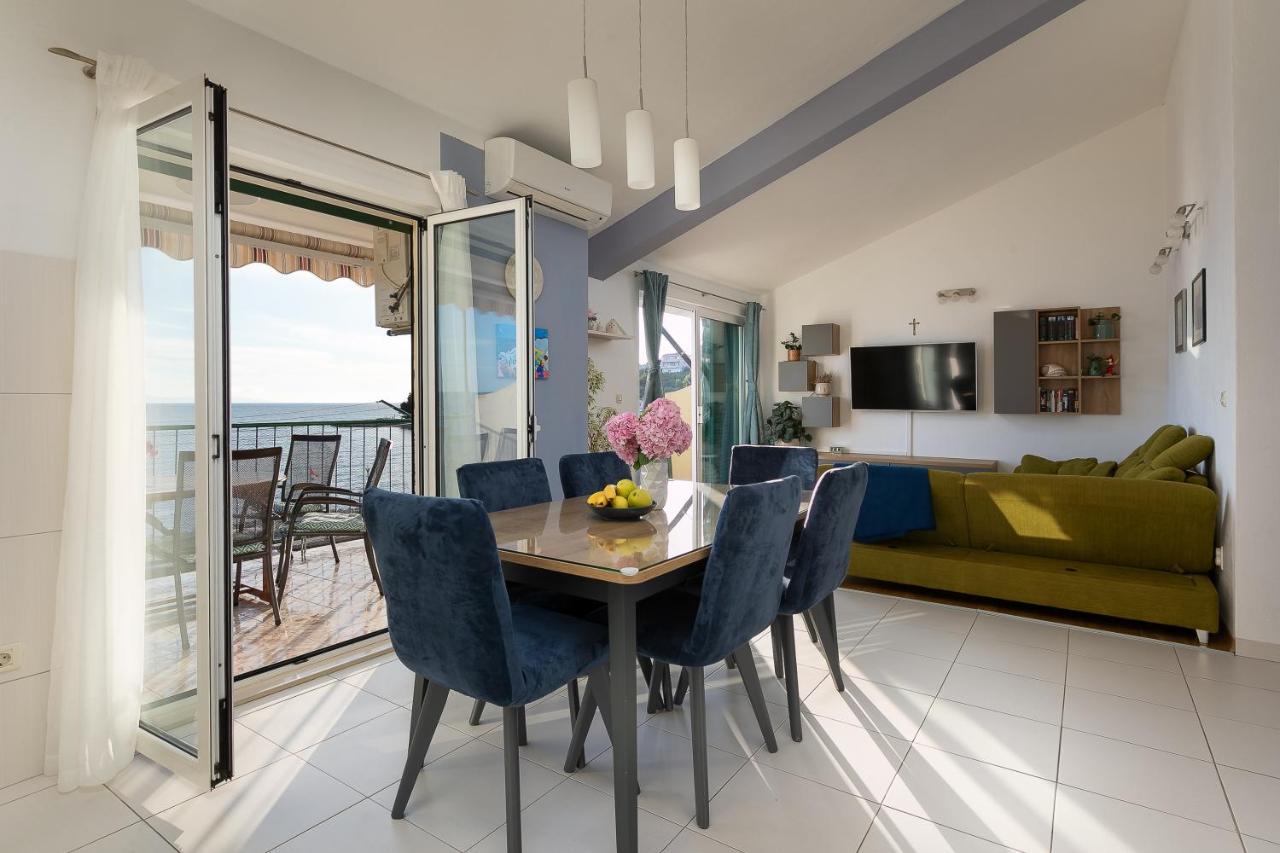 Apartment By The Sea Podgora Exteriör bild
