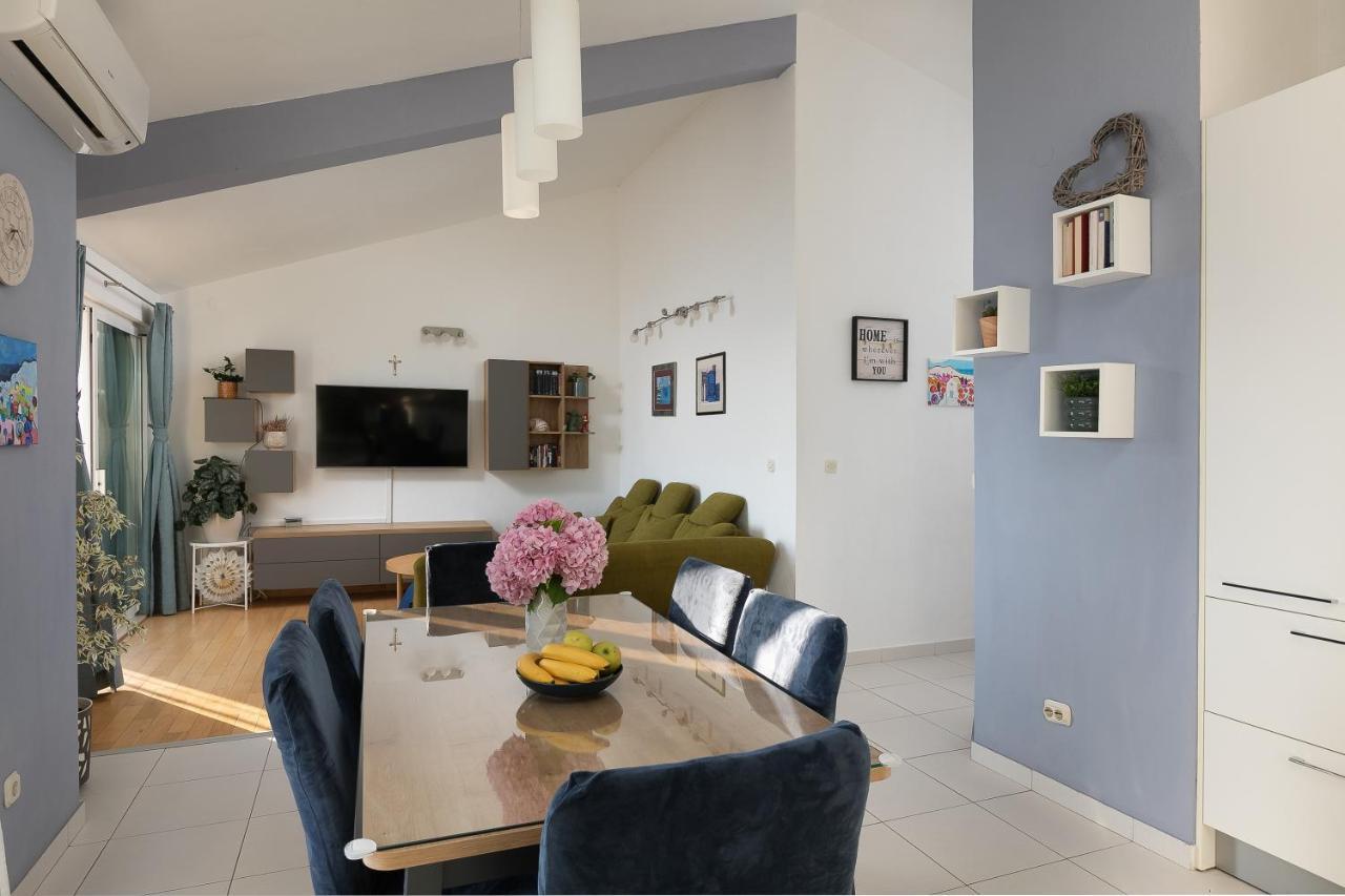 Apartment By The Sea Podgora Exteriör bild